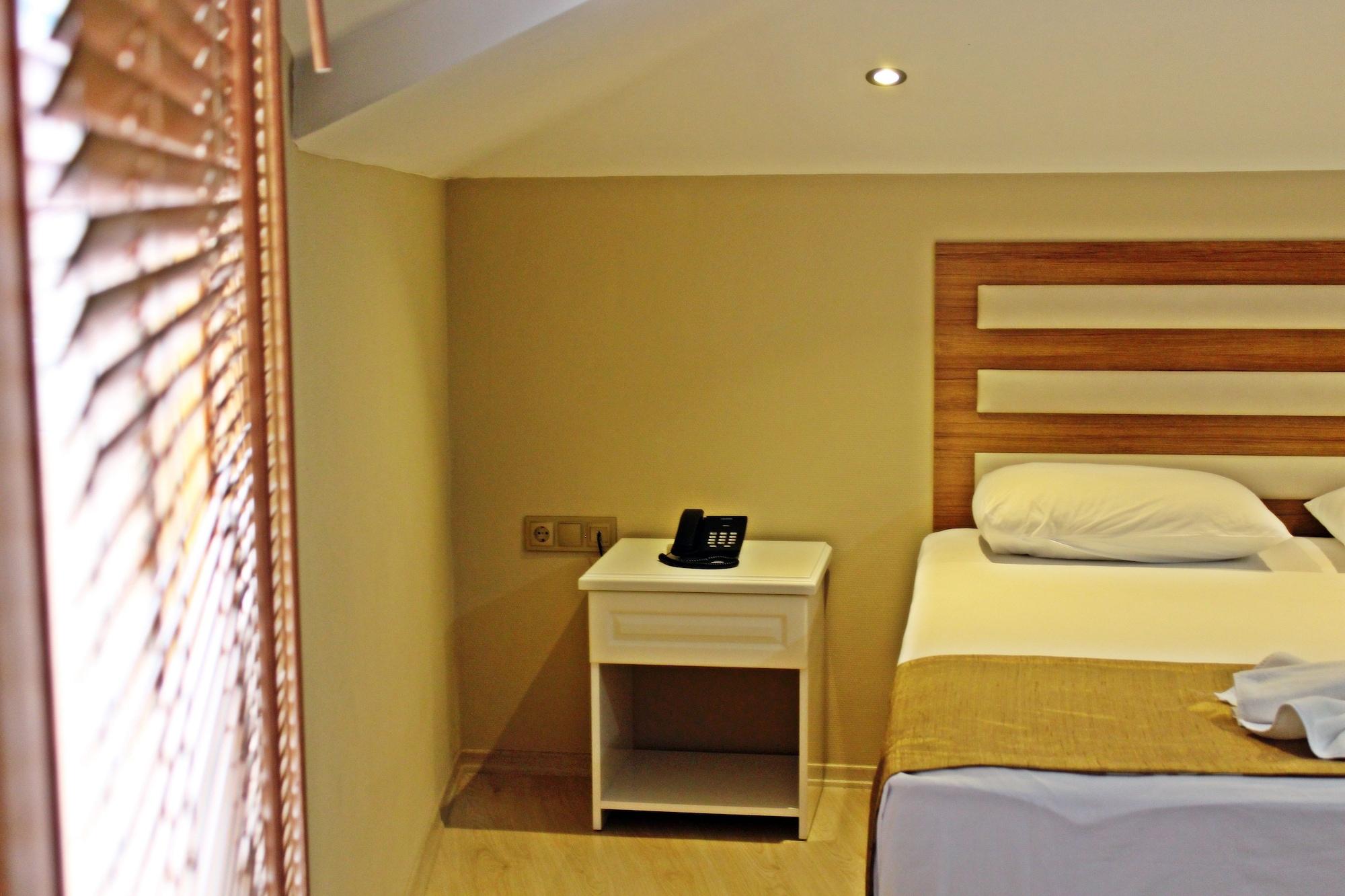 Feza Otel Trabzon Exterior photo