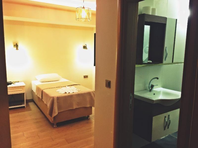 Feza Otel Trabzon Exterior photo